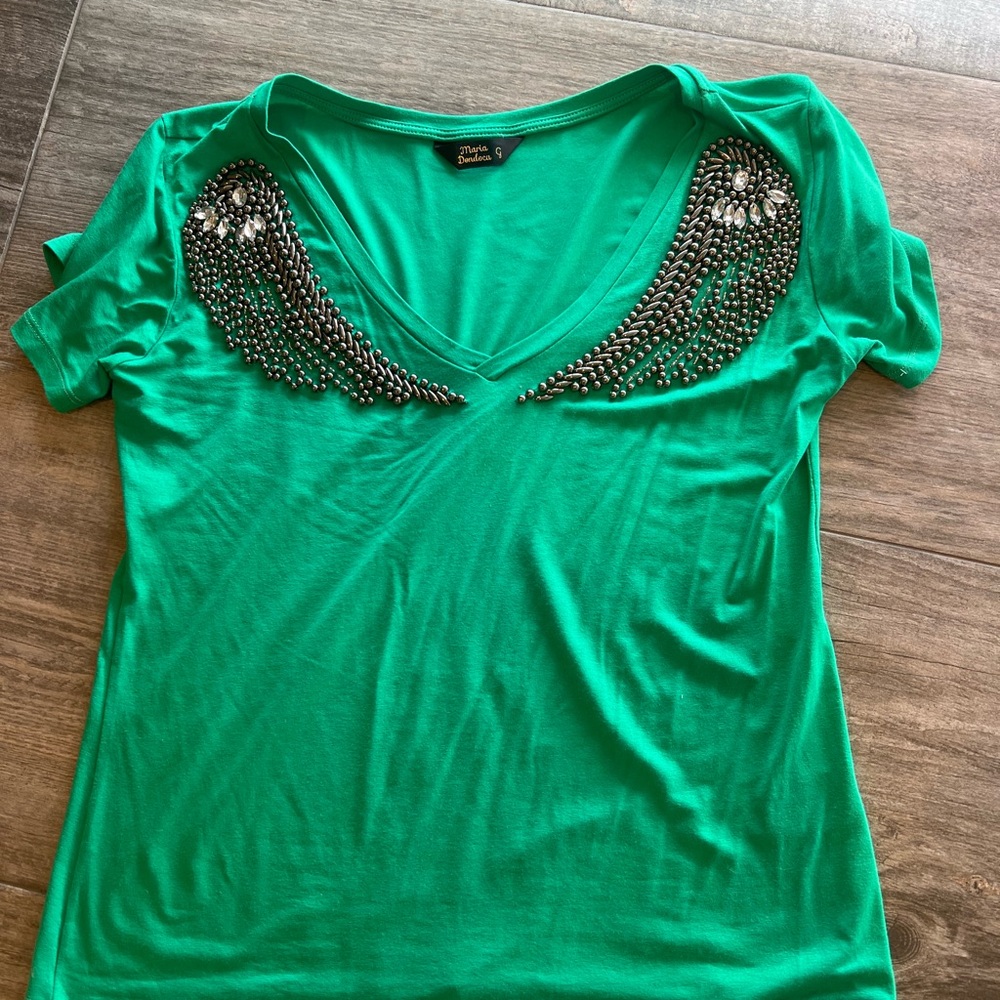 Green T-shirt, decorative perfect condition